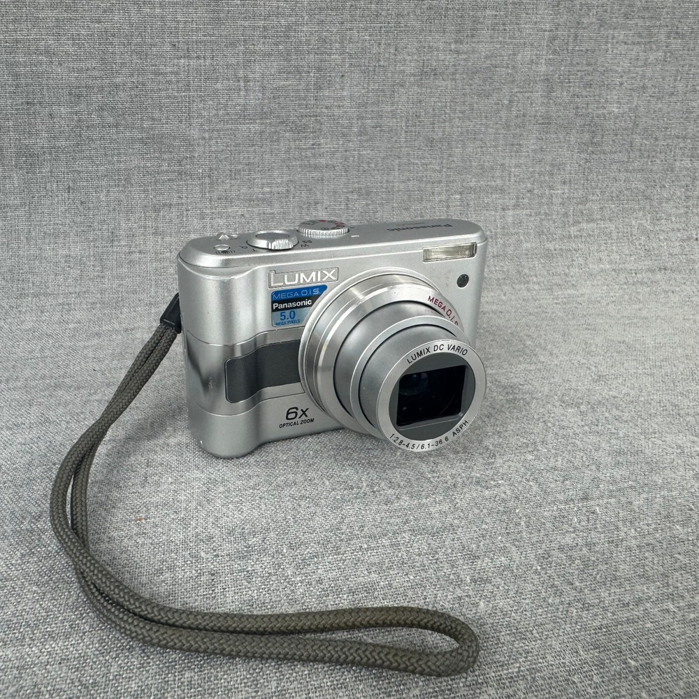 Panasonic Lumix DMC-LZ3 5MP Digital Camera Silver 6x Zoom Tested Working